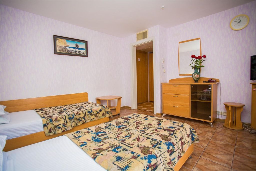 Крымские Зори — Двухместный номер с 2 отдельными кроватями стандарт