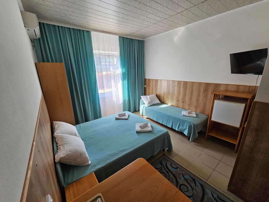 7Я — Трёхместный номер стандарт