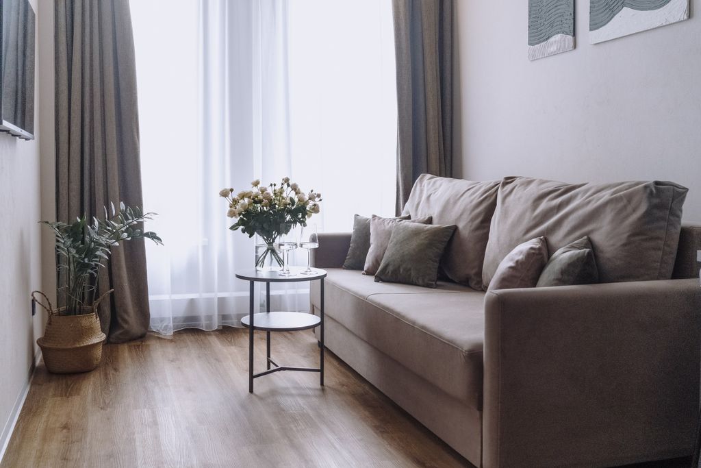 Премьер — Четырёхместный номер Люкс двухкомнатный