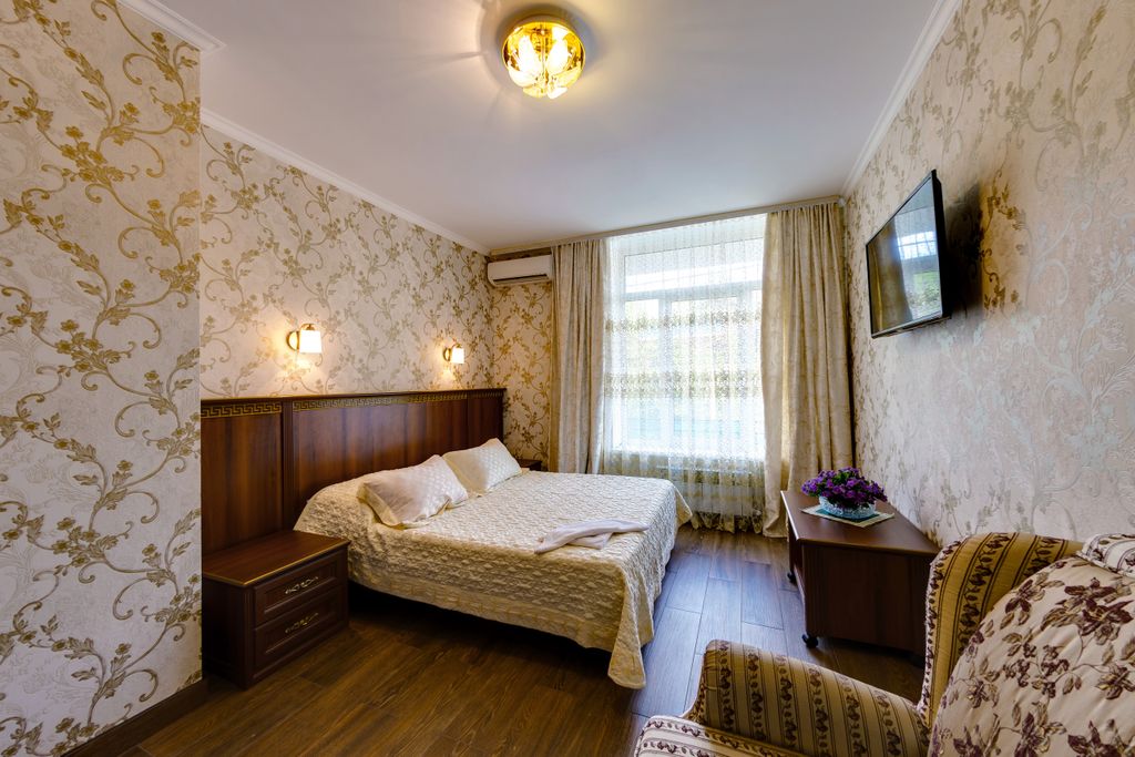 Версаль — Трёхместный номер стандарт