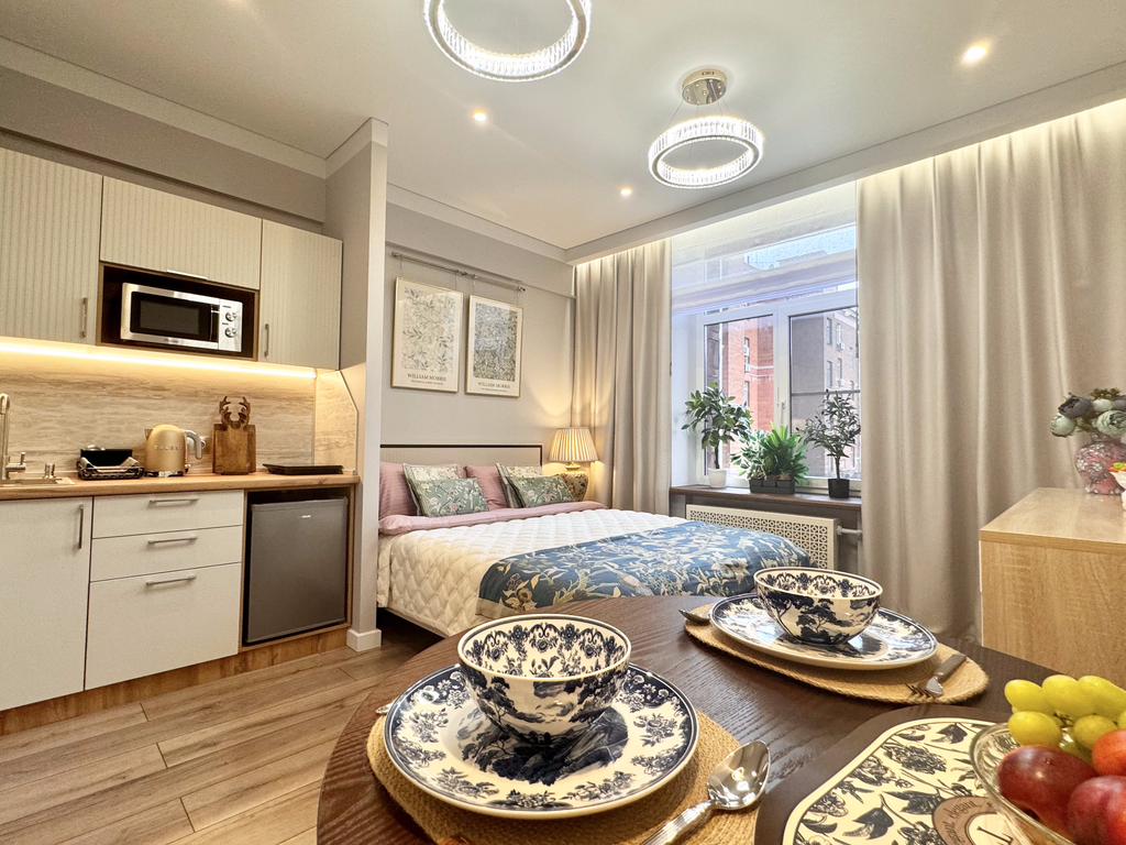 Metro Rooms — Апартаменты Бизнес-класс Розовая Корова | Высшее Качество | Кровать King-Size