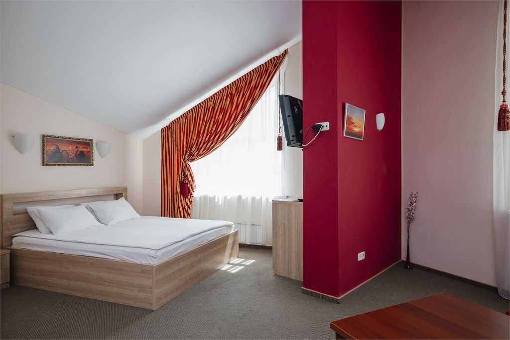 Эмеральд — Двухместный номер с 1 кроватью джуниор сюит