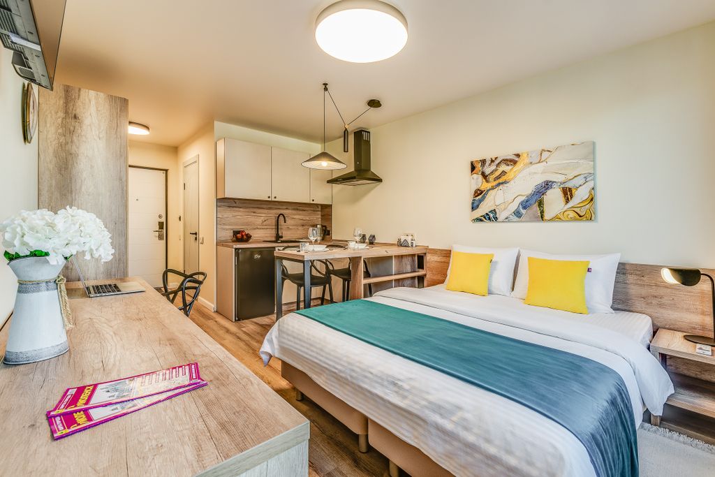 Юнити By Sokroma — Апартаменты улучшенные в апарт-комплексе Юнити