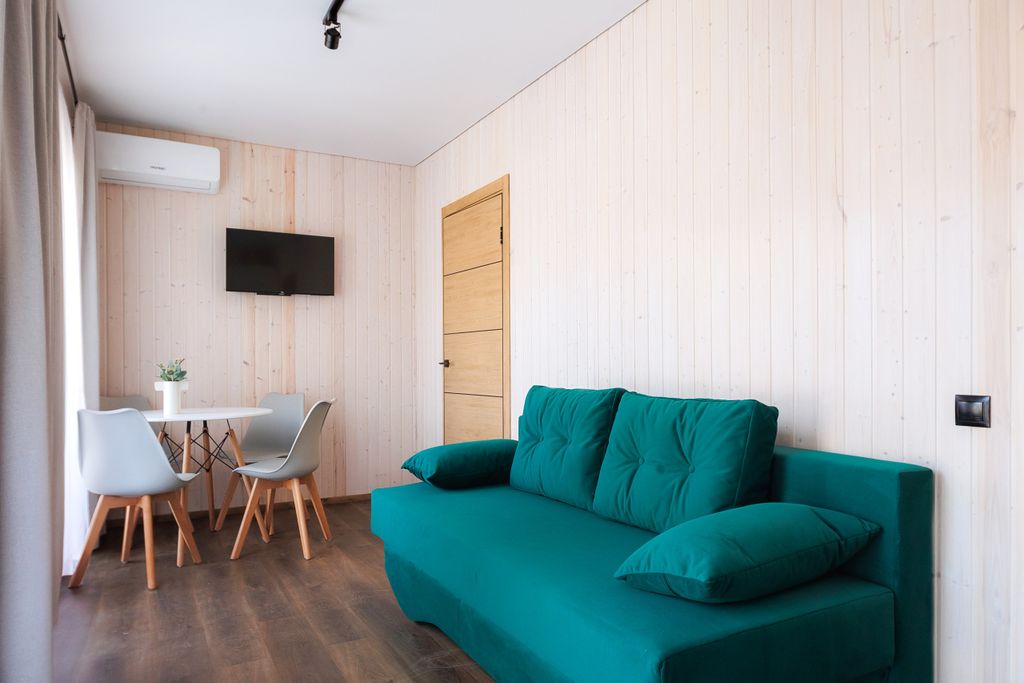 Балтийские холмы — Дом с душевой