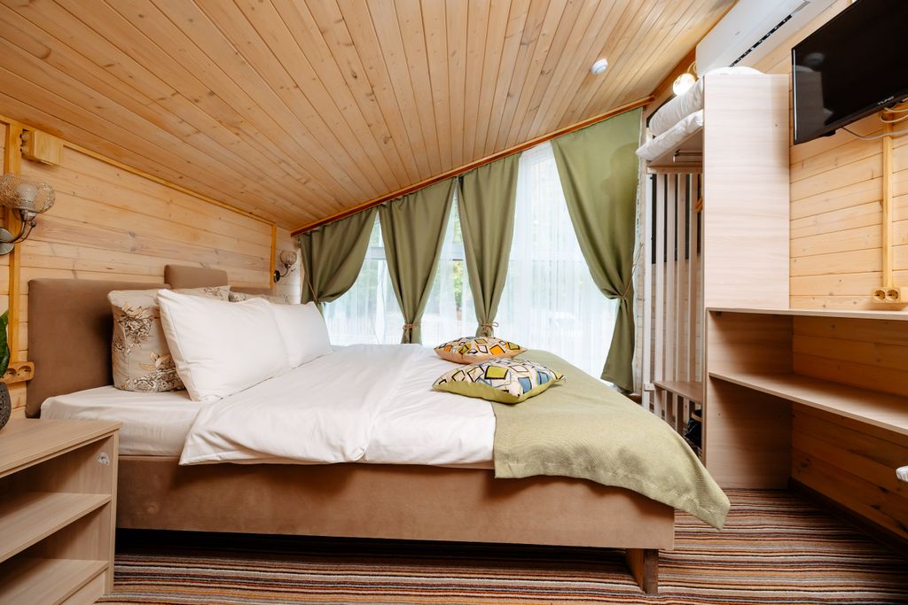 Green Park Arkhyz Spa & Усадьба — Семейный номер Грин Джуниор Сьют двухкомнатный