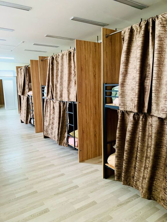 У Дворца спорта — Многоместный мужской номер 20