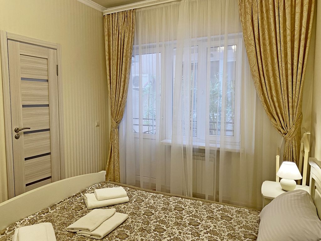 Plusch — Двухместный номер с 1 кроватью с балконом