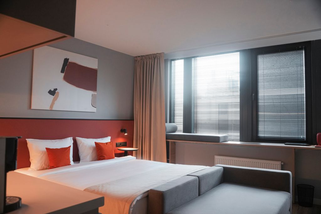 25/7 Заневский — Двухместный номер с 1 кроватью комфорт с диваном, кухней и стиральной машиной