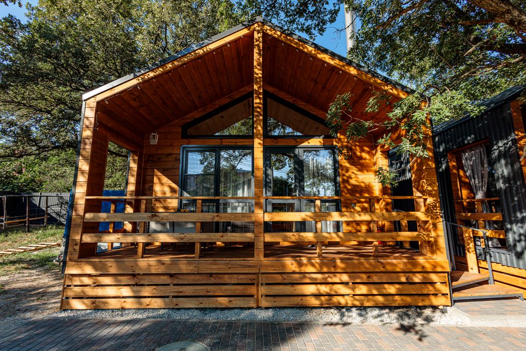 Дубки — Дом коттедж с двумя отдельными спальнями