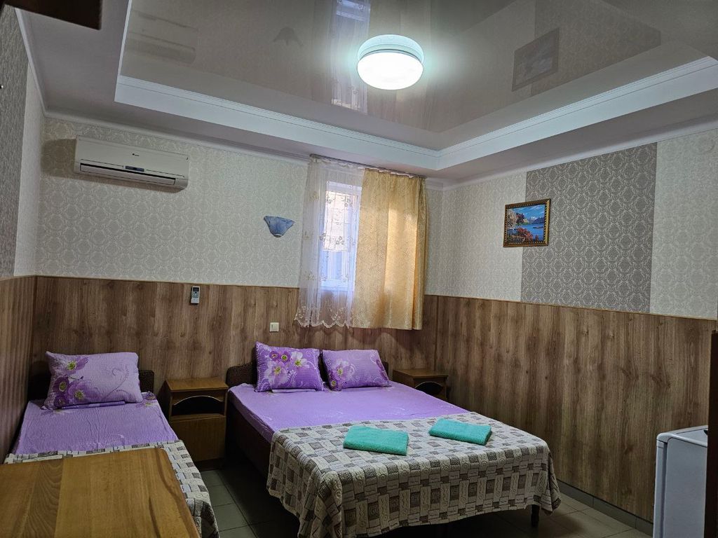 7Я — Трёхместный номер стандарт