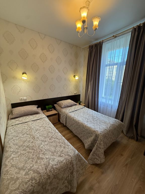 Комсомольская — Двухместный номер с 2 отдельными кроватями стандарт