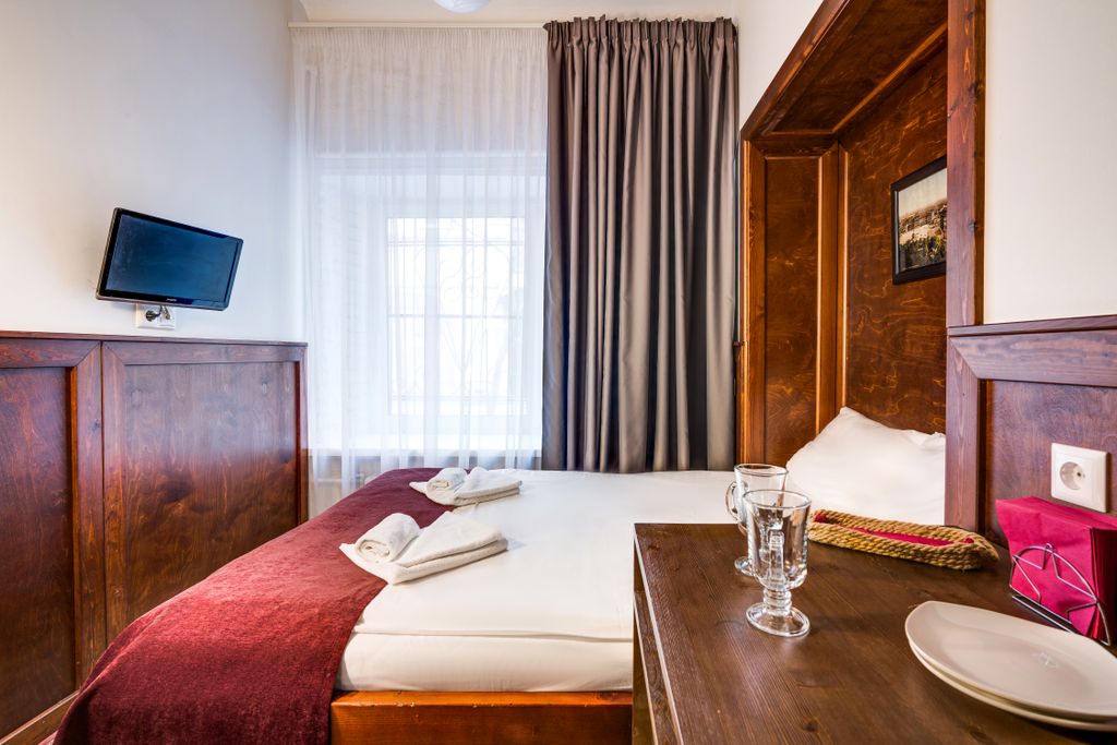 Невский 74 — Двухместный номер с 2 отдельными кроватями стандарт