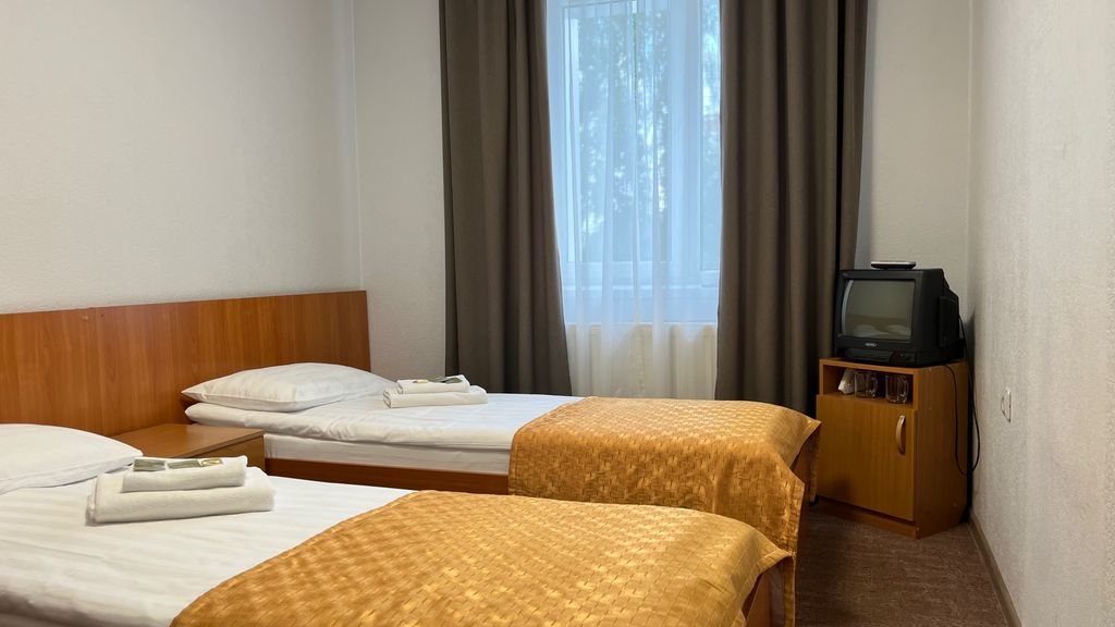 ДерябинЪ — Двухместный номер с 2 отдельными кроватями эконом двухместный