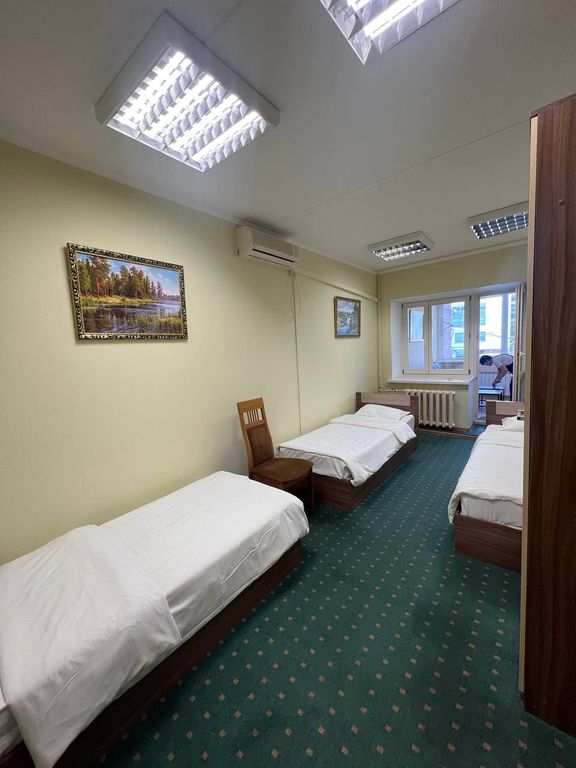 Парк-отель Александровский — Трёхместный номер стандарт