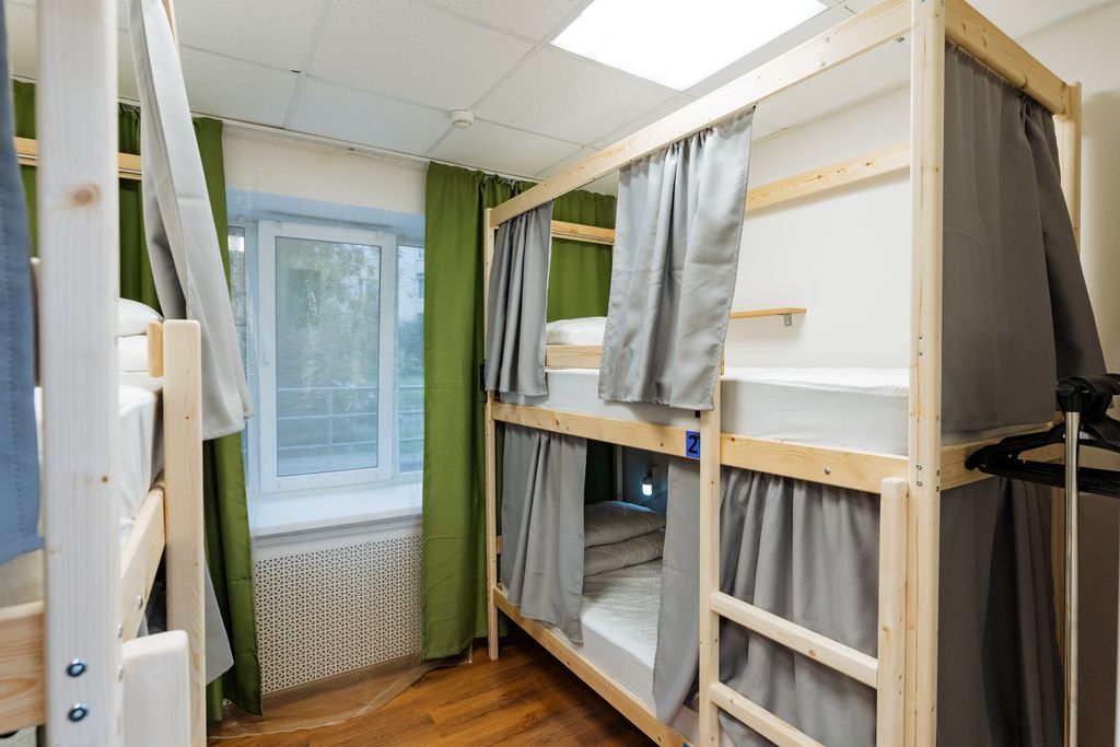 Лайк — Многоместный мужской номер 4- местный общий номер (верхние места)