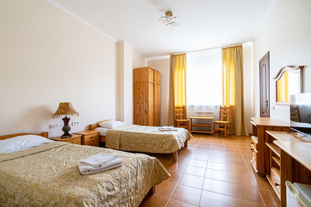 Империя — Двухместный номер с 2 отдельными кроватями стандарт