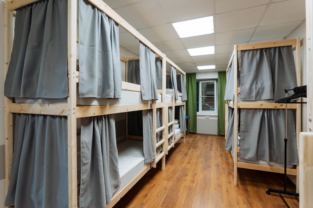 Лайк — Многоместный мужской номер  общий номер (верхние места)