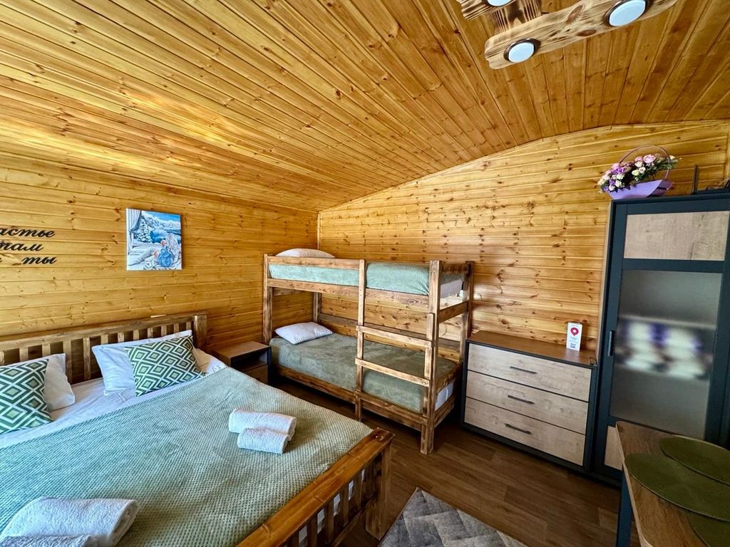 Счастливые люди — Дом №4