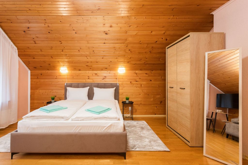 Морское — Многоместный смешанный номер Мансарда