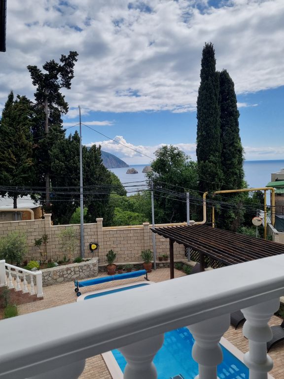 Ласточкин — Четырёхместный номер стандарт