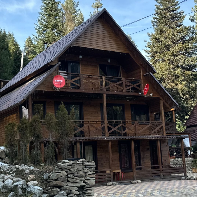 Легенда Гор — Апартаменты апартаменты с 3 спальнями и видом на горы