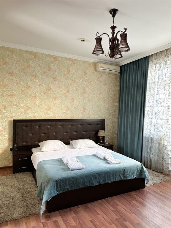 Космос — Четырёхместный номер Gunior suite