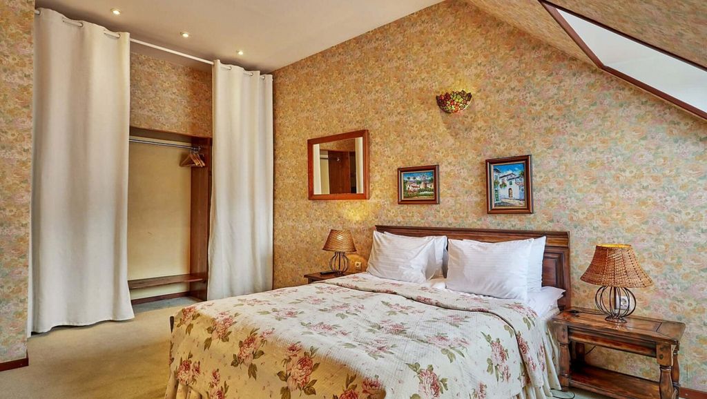 Александр Хаус — Семейный номер стандарт