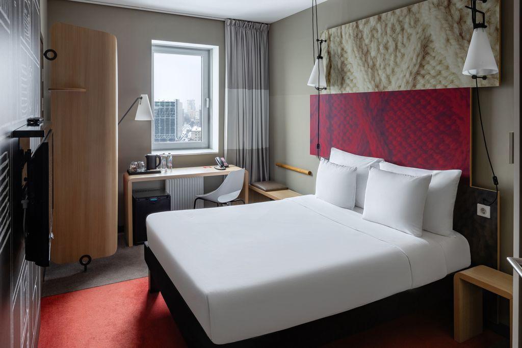 Ibis Москва Киевская — Двухместный номер с 1 кроватью premium
