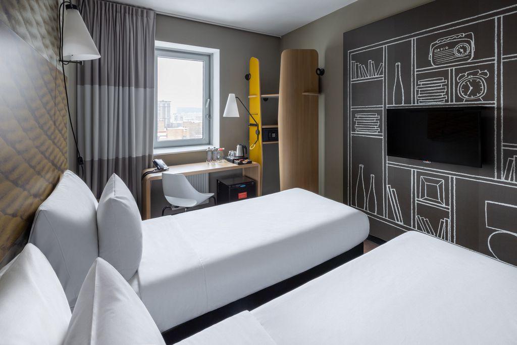 Ibis Москва Киевская — Двухместный номер с 2 отдельными кроватями Premium