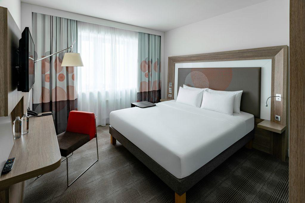 Novotel Москва Киевская — Двухместный номер с 1 кроватью Номер Suite для маломобильных
