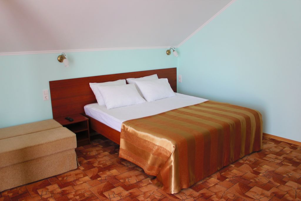 Ява — Четырёхместный номер Двухкомнатный улучшенный номер в коттедже