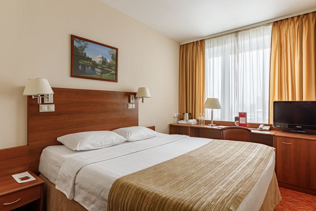 Максима Панорама — Двухместный номер с 1 кроватью стандарт