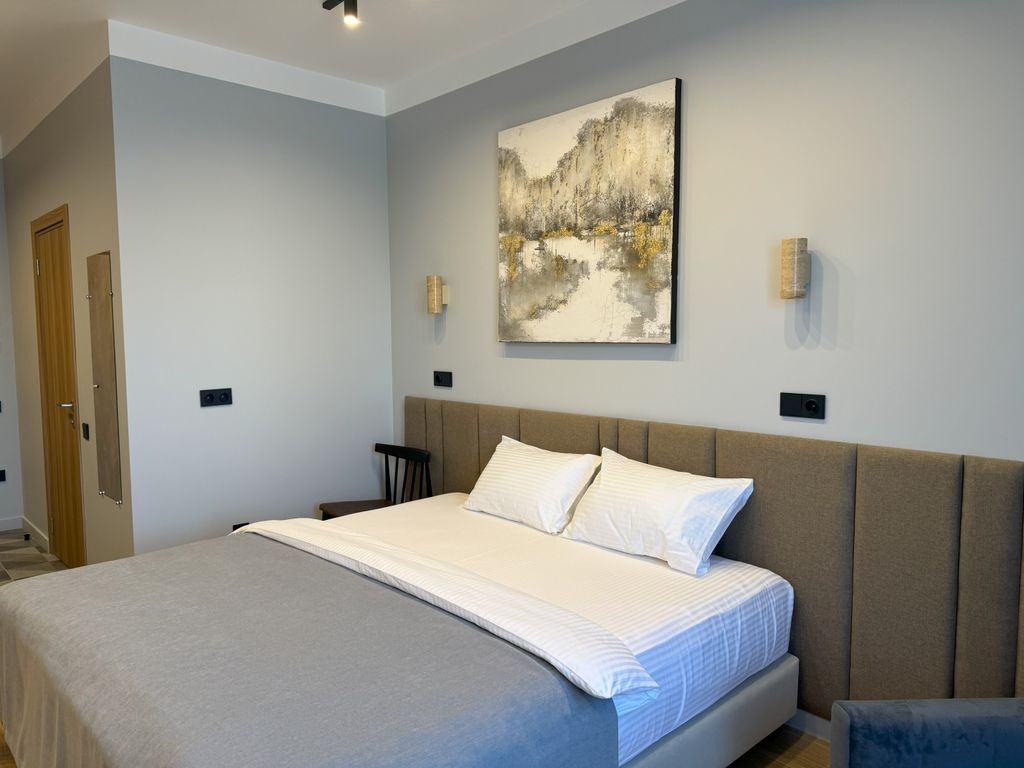 РазМалевисh — Двухместный номер с 2 отдельными кроватями №407 стандарт с раздельными кроватями