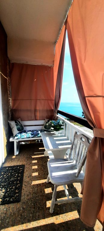 Дубовая роща — Четырёхместный номер стандарт+ с индивидуальной зоной отдыха