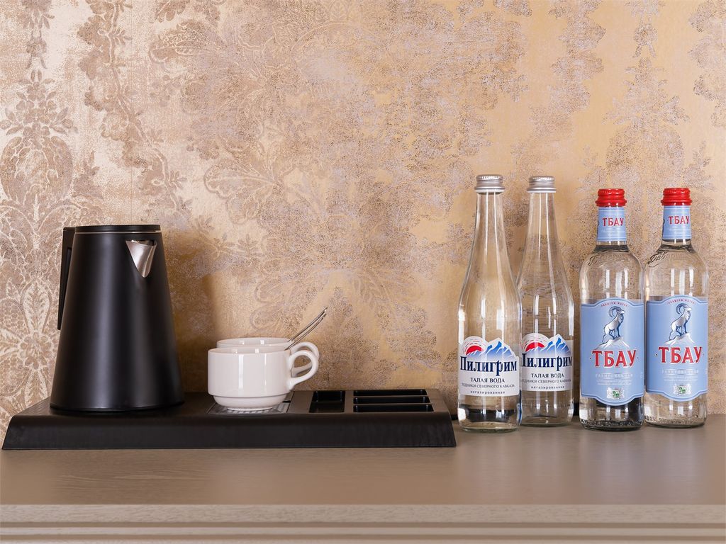 Золотой дельфин — Четырёхместный номер двухкомнатный семейный