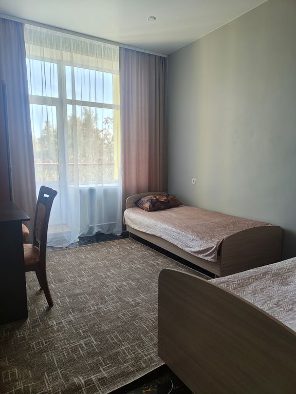 Виктория+ — Двухместный номер с 2 отдельными кроватями стандарт