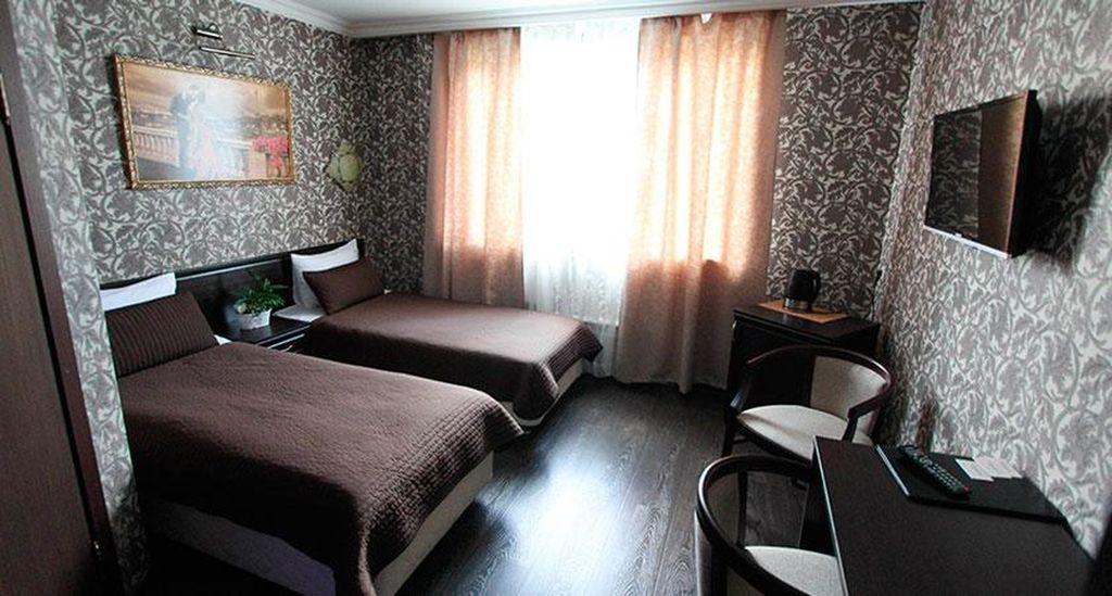 Фортуна — Двухместный номер с 2 отдельными кроватями полулюкс №9