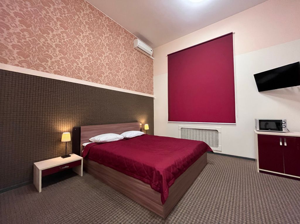 Демократ на Каменноостровском — Трёхместный номер комфорт