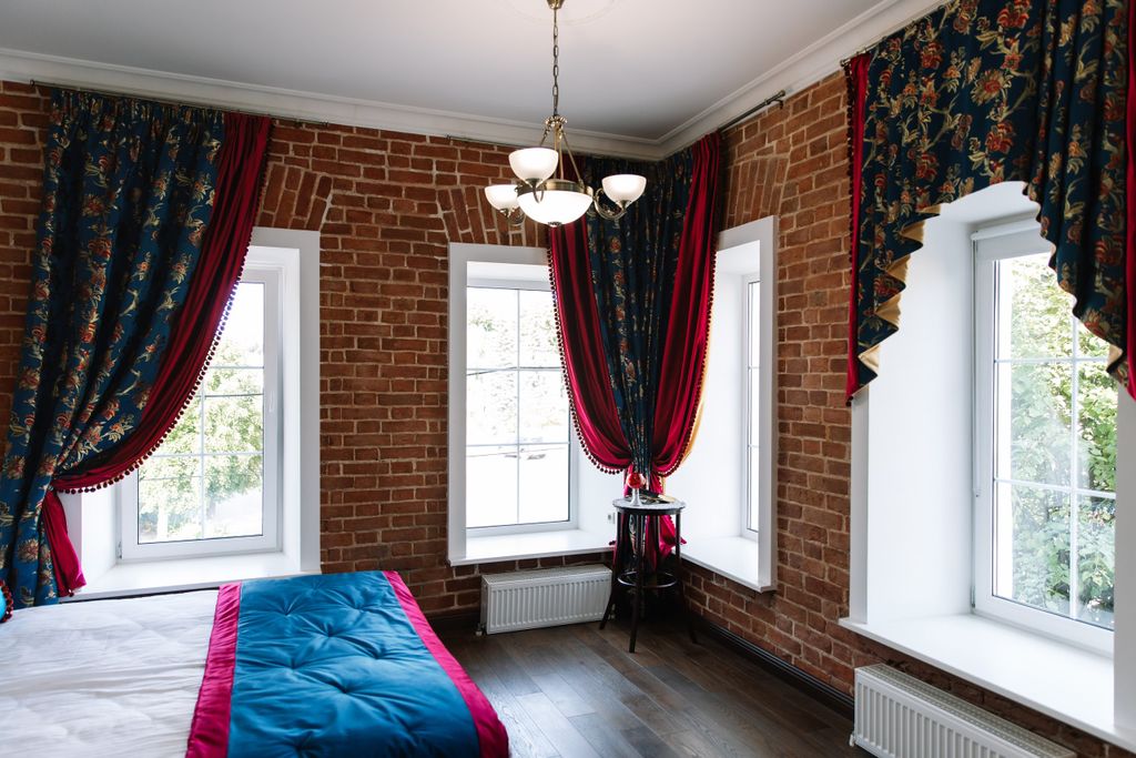 Красный угол — Апартаменты люкс