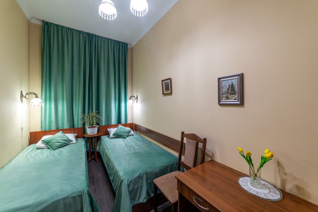 Демократ на Некрасова 58 — Двухместный номер с 2 отдельными кроватями Классический стандарт