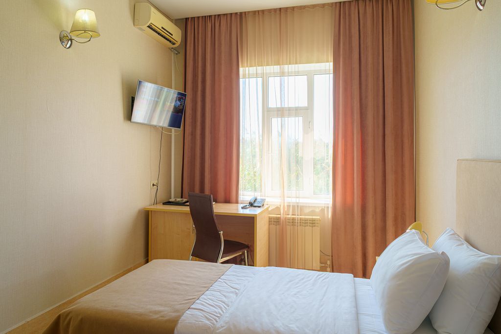 Лорд — Двухместный номер с 1 кроватью семейный стандарт с кроватью king-size или двумя односпальными кроватями