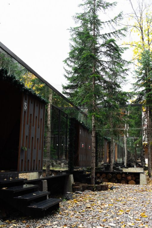 Времена года Village — Дом Зеркальный двухместный таунхаус