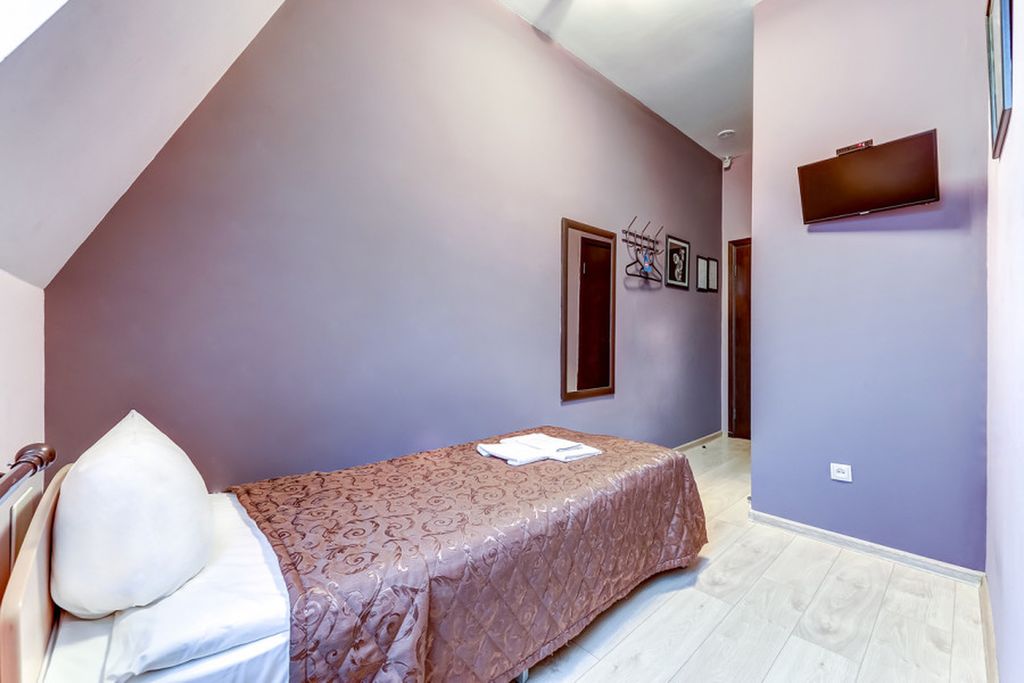 Демократ на Невском 117 — Одноместный номер Стандарт