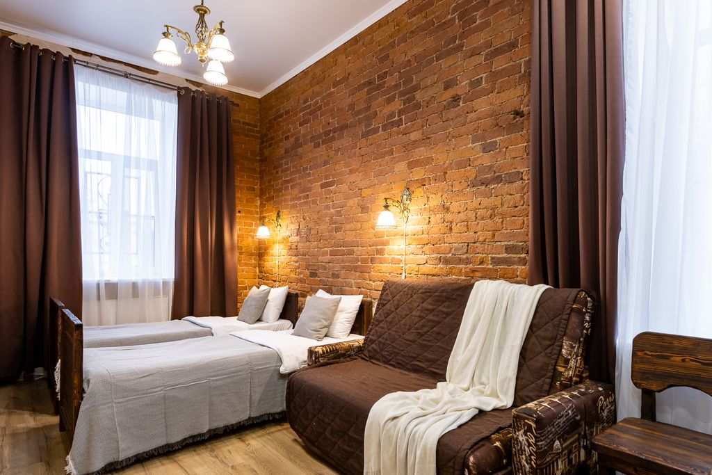 Номера в Петергофе — Трёхместный номер Семейный трёхместный номер