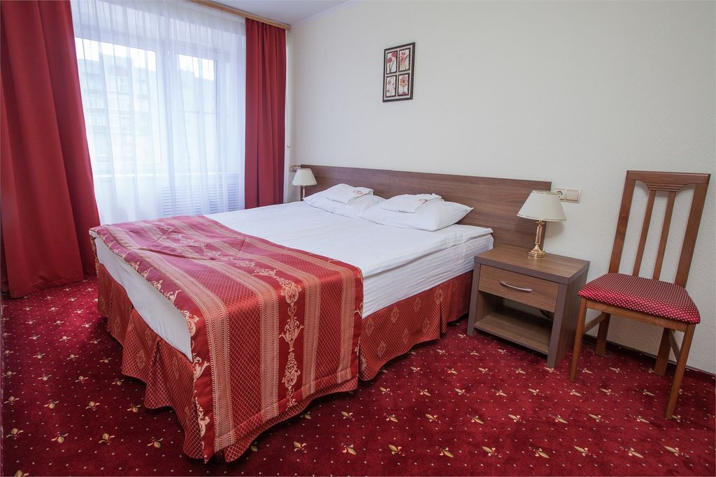 АМАКС Золотое кольцо — Семейный номер двухкомнатный