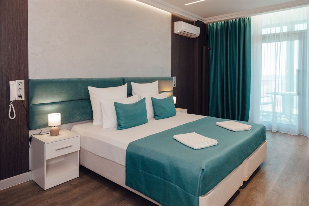 Solarwind — Семейный номер двухкомнатный стандарт с видом на море