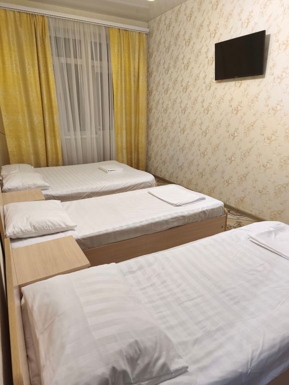 Белый песок — Четырёхместный номер улучшенный