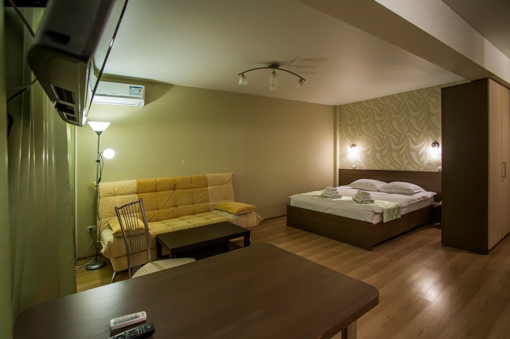 Авеню — Апартаменты однокомнатные с 2-спальной кроватью и диваном