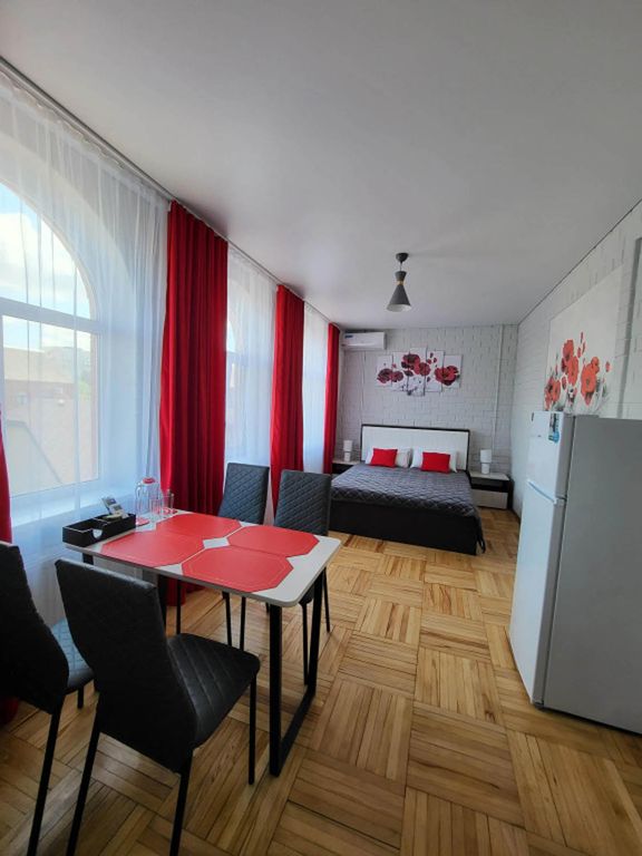 Rest Time — Четырёхместный номер Двухкомнатный Люкс