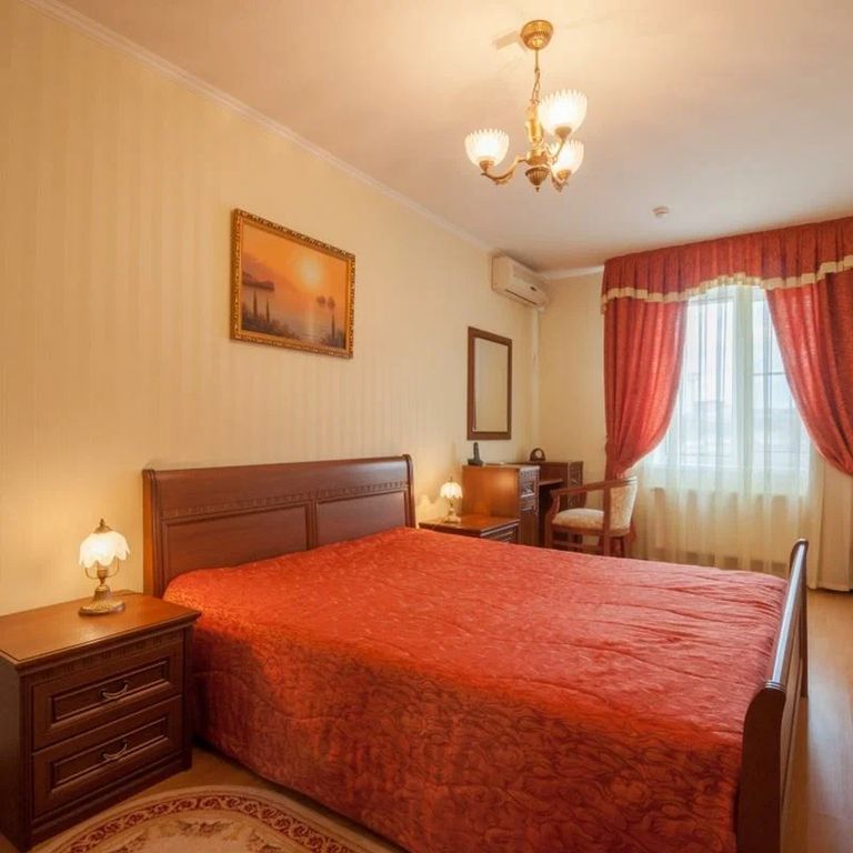 Нива — Двухместный номер с 1 кроватью люкс